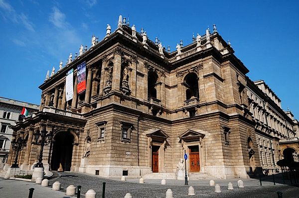 布拉格城堡 奥特莱斯 奥签 游 苏州团队旅游 公司旅游报价 三三旅游网高清图片