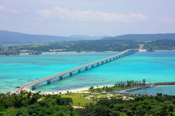 【暑期】浪漫冲绳5天4晚半自助游a线(2晚海边 1日free 水族馆 菠萝园