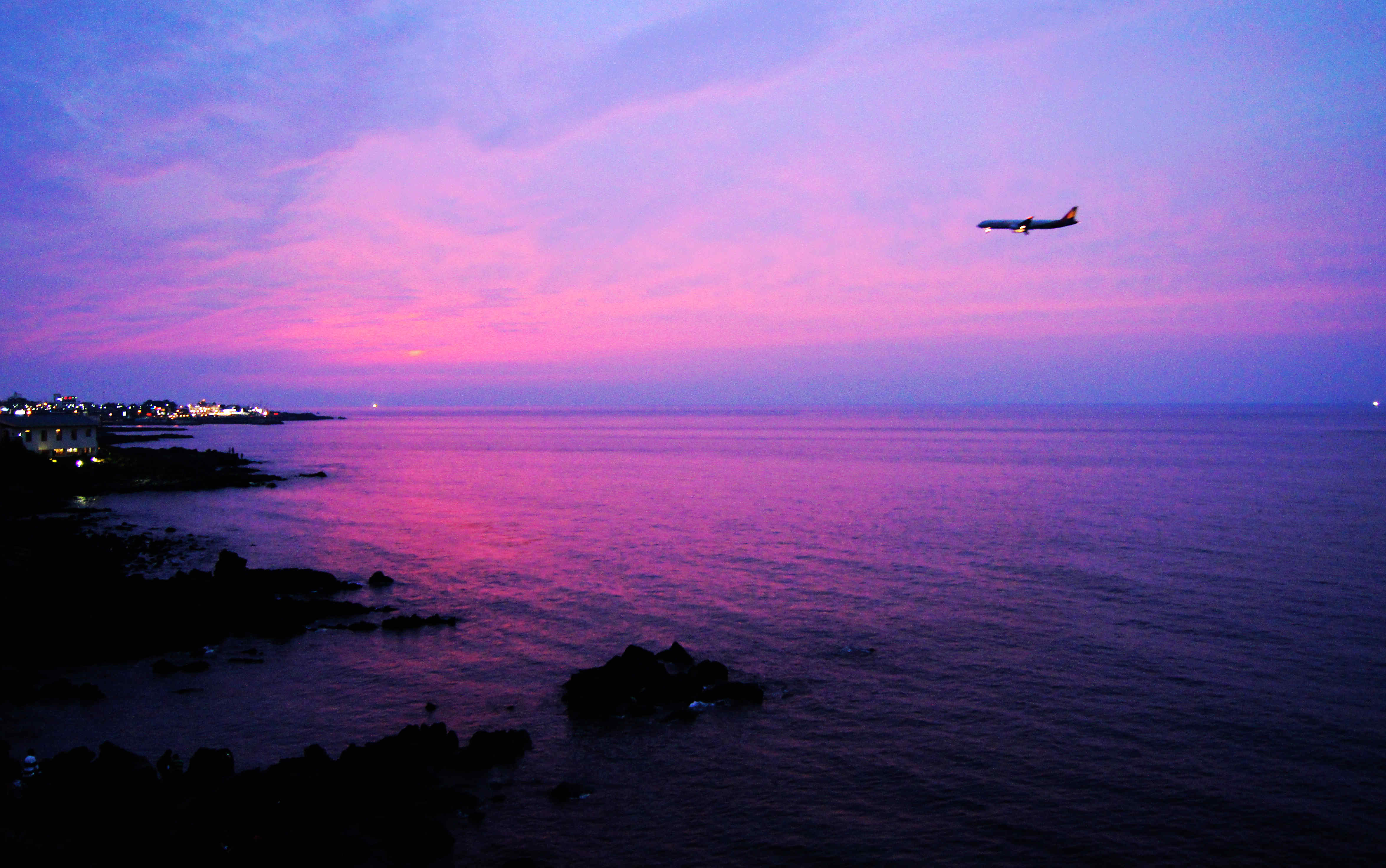 韩国首尔济州釜山大邱庆州5晚6日游(国航正班，升级2晚五花酒店，全程无自费小费)