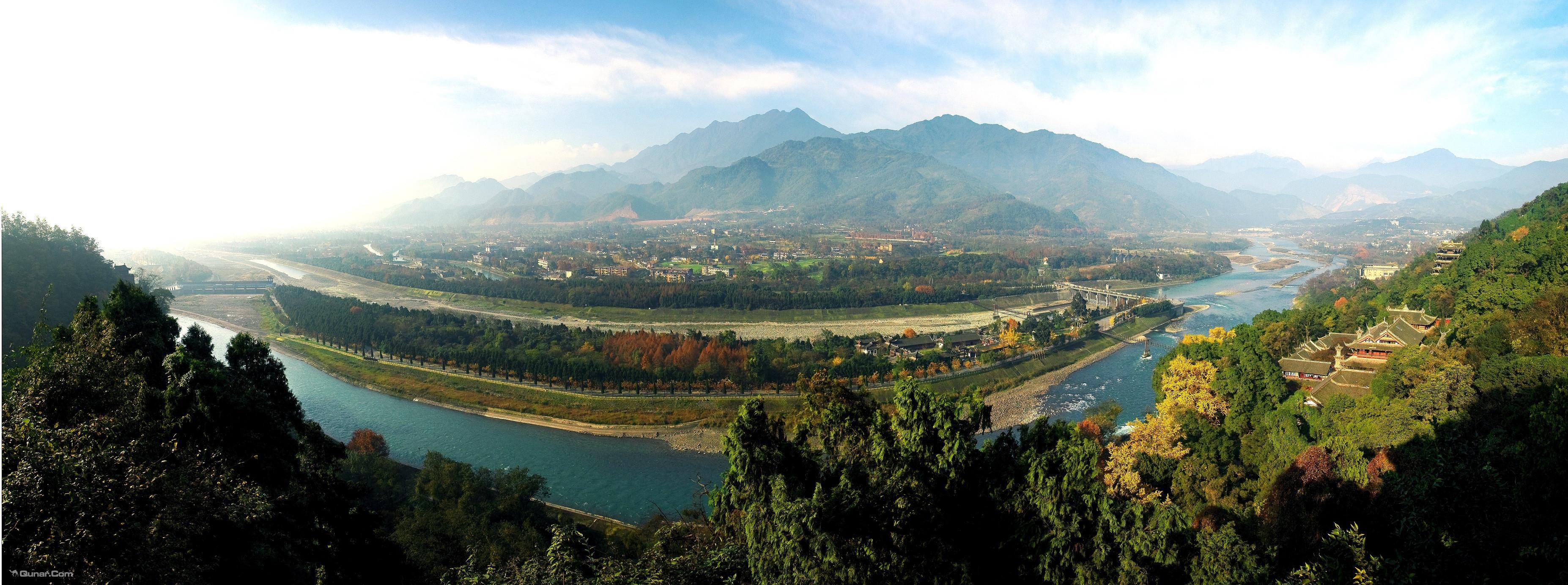 成都、峨眉山、青城山、都江堰4晚5日跟团游