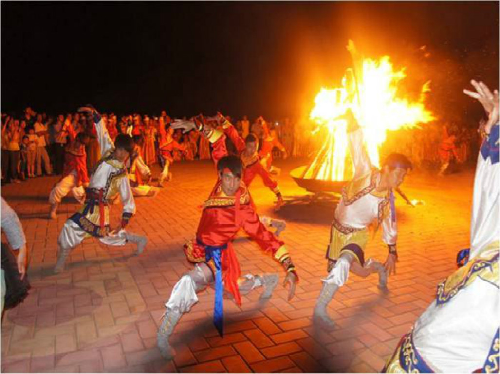 北戴河、山海关、承德、坝上乌兰布统草原5晚6日(双高、升级1晚五星酒店、纯玩0购物、全程特色餐、赠送烤全羊、篝火晚会闪耀草原之夜)