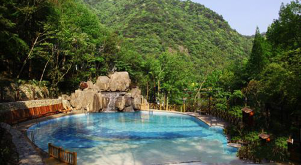 宁海森林温泉、蛇蟠岛、十里红妆博物馆2晚3日跟团游