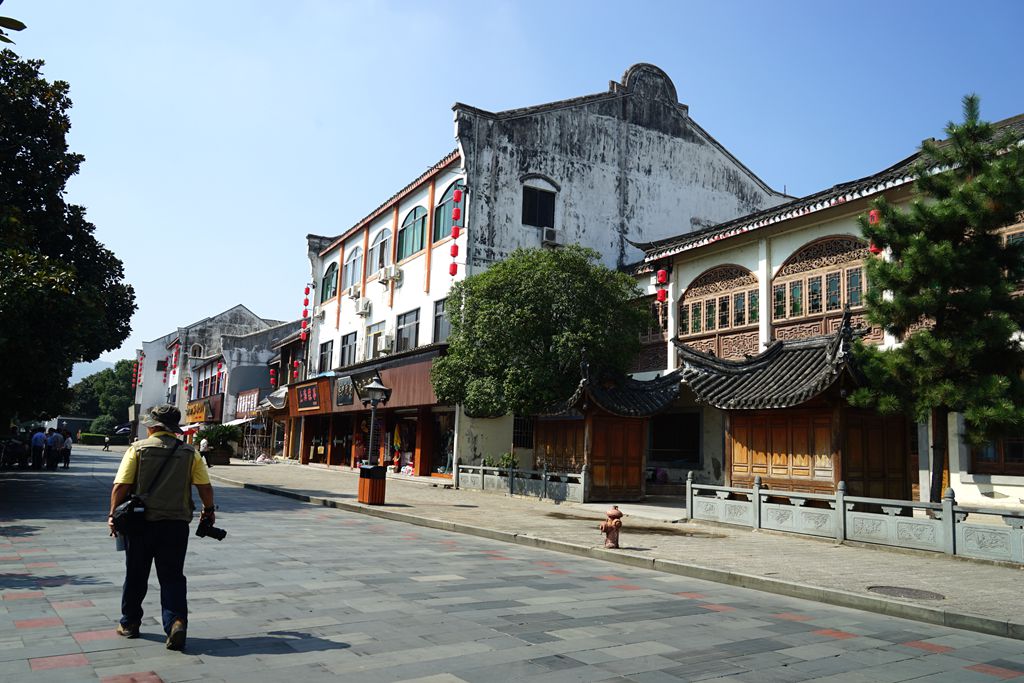 宁海森林温泉,天明山森林公园,溪口老街1晚2日跟团游