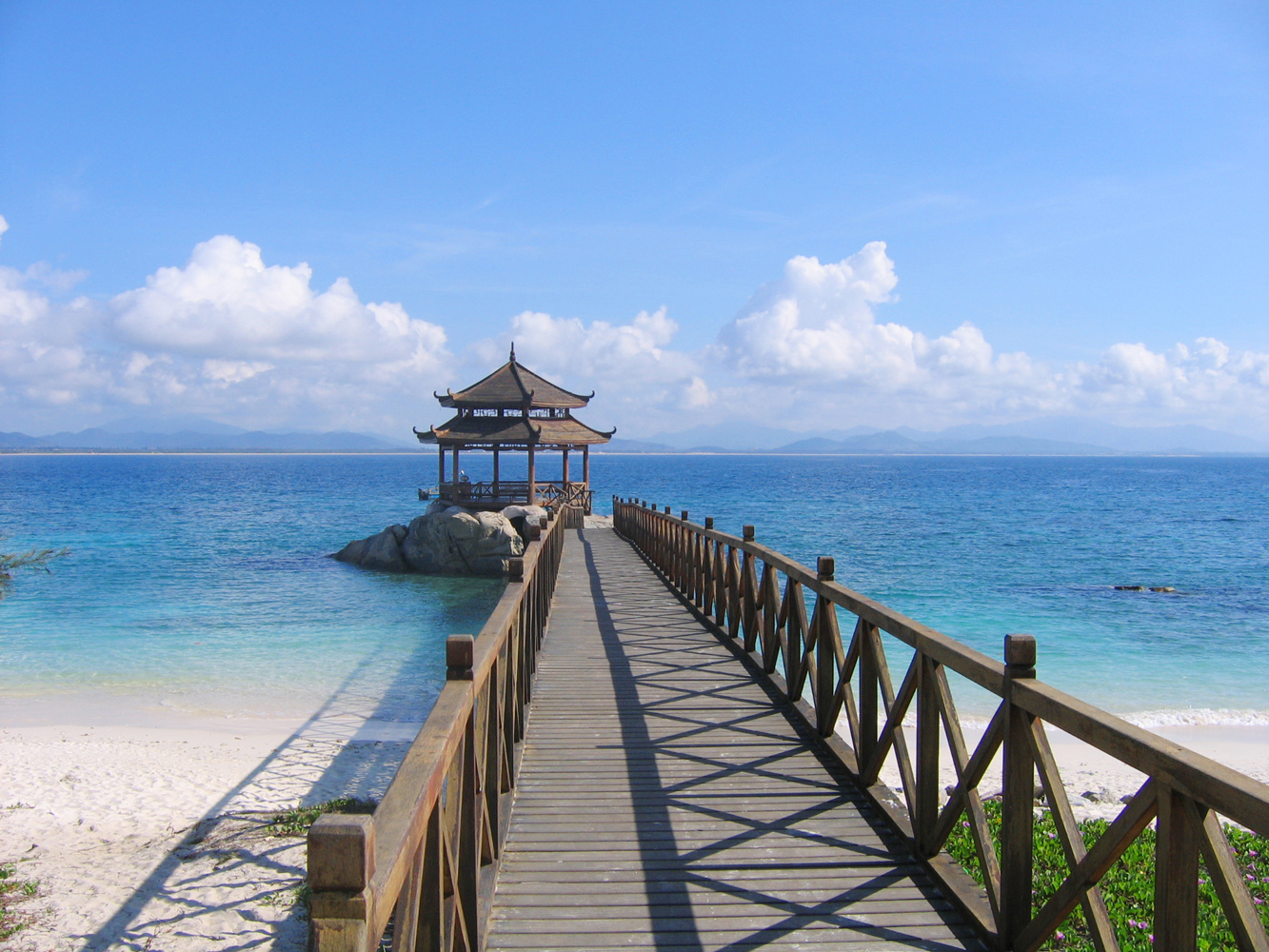 3晚三亚湾海景房 1晚亚龙湾酒店独享vip尊贵5日游