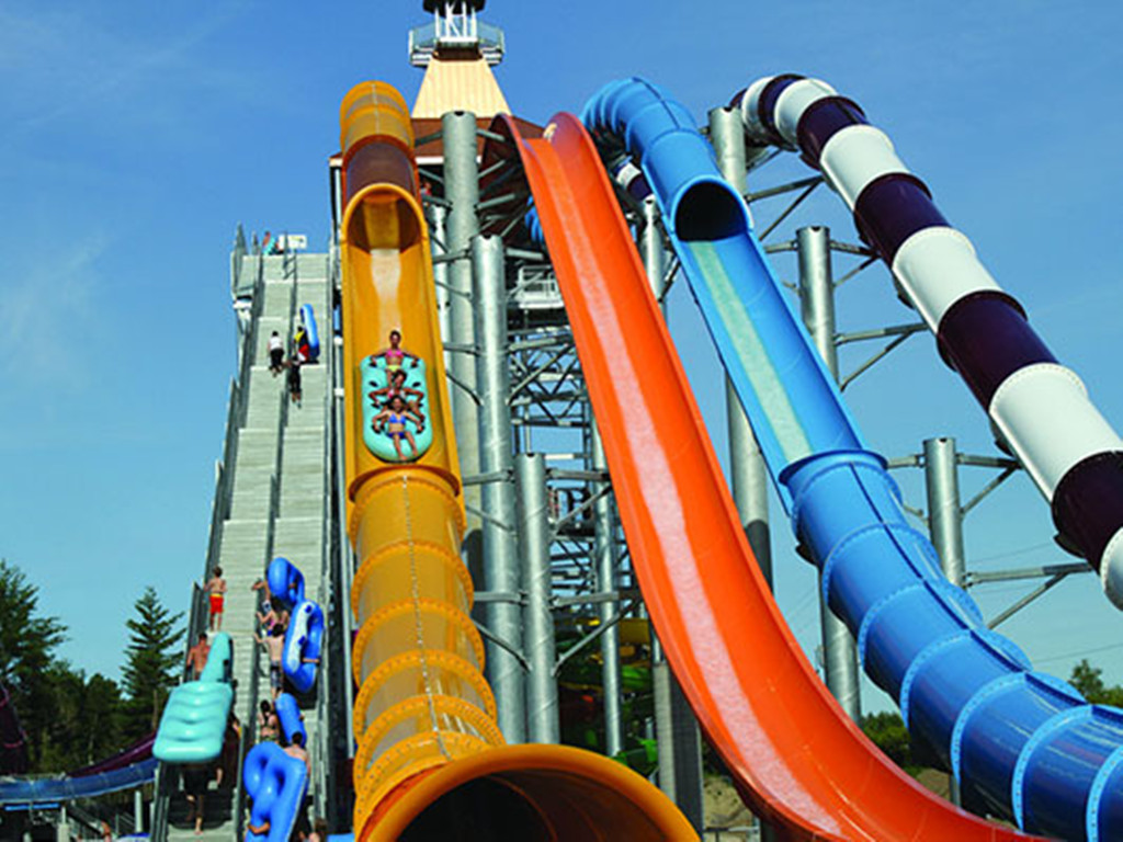 泰州《八尾猫欢乐水世界》 泰州老街,入住泰州春兰商务宾馆,玩水特价