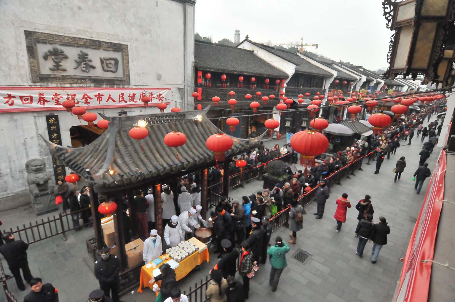 天堂杭州園林蘇州東方巴黎上海加水鄉烏鎮東柵雙飛3晚4天超值之旅