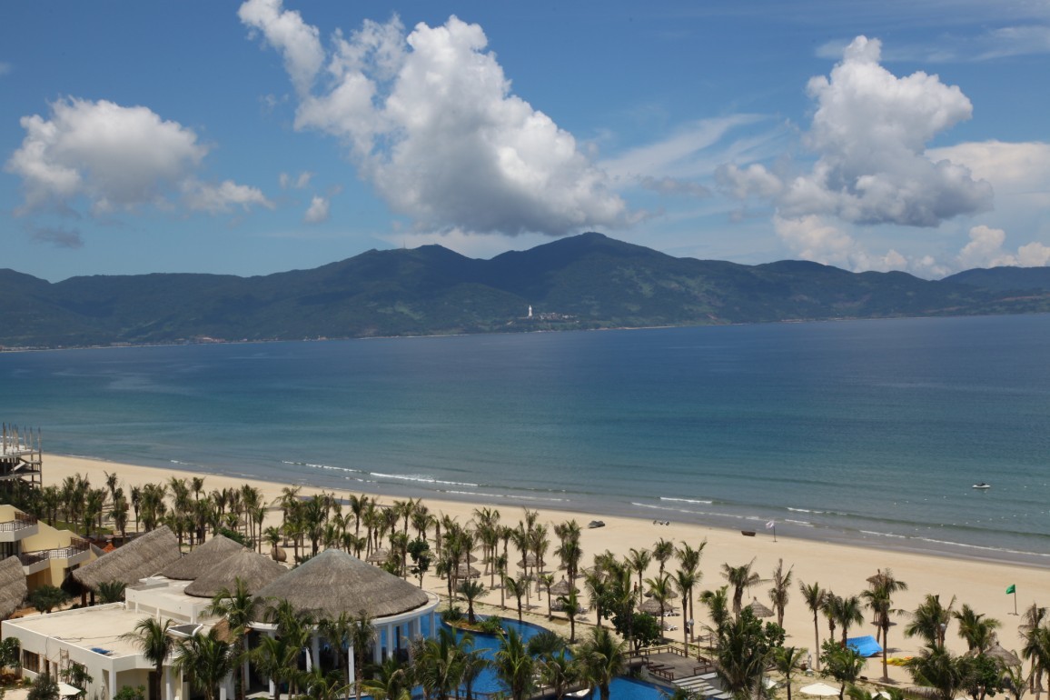 越南岘港4晚5日游(越南航空,岘港市区国际五星酒店,含一日游,含签证)