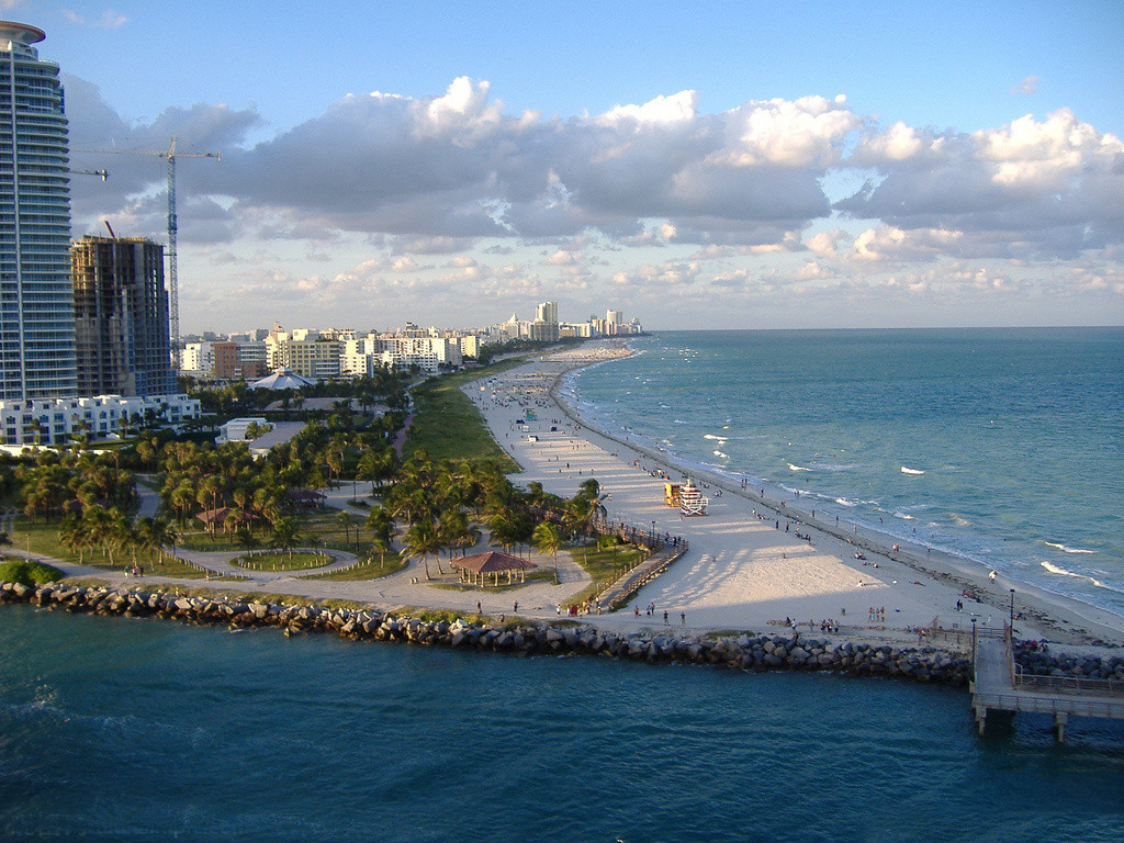 美国奥兰多迈阿密6晚8日(aa迪士尼度假区酒店 西礁岛 大沼泽 nasa