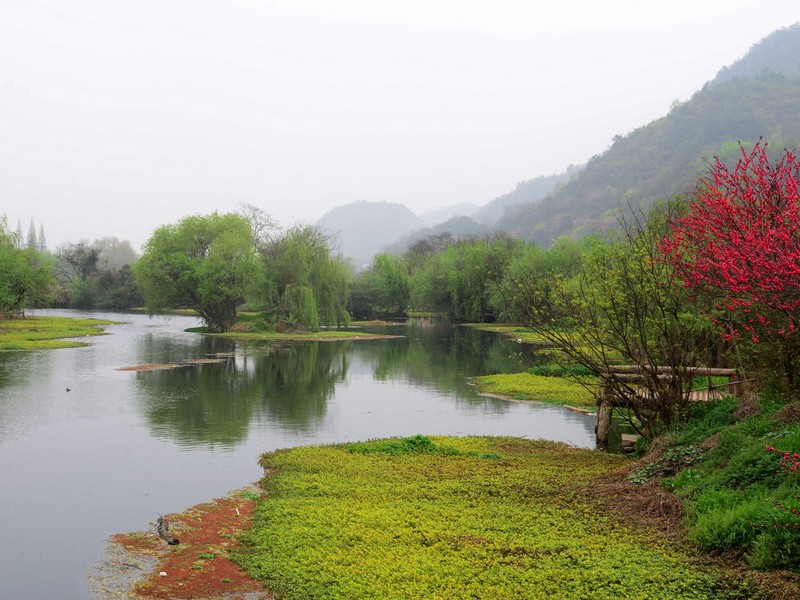 大美瀑布黃果樹,荔波小七孔,西江苗寨,花溪溼地,孔學堂5日跟團遊(雙飛