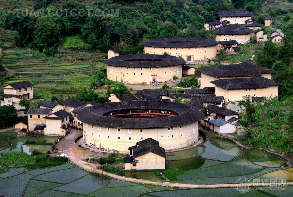 廈門南普陀,鼓浪嶼,客家土樓3晚4日跟團遊(雙高鐵)