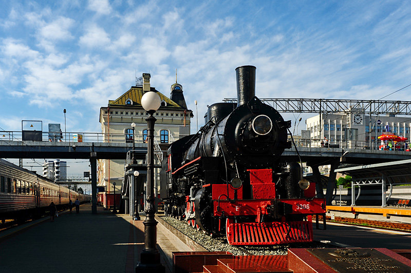 泰国 普吉岛 芽庄 巴厘岛    海参崴- 珲春 -延吉-哈尔 滨 (参考车次
