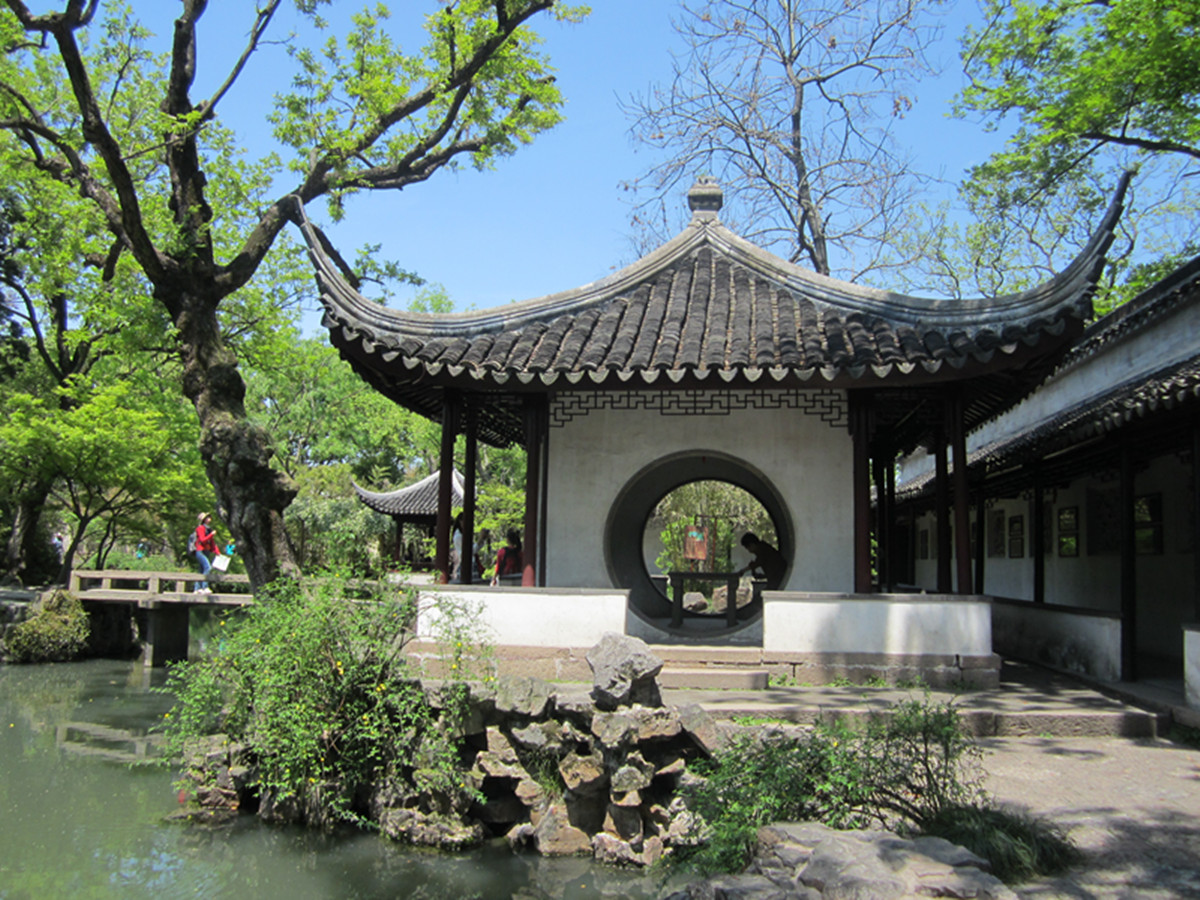 【暑期】印象迪士尼4晚5日跟团游(上海迪士尼乐园 苏州 杭州 乌镇西栅