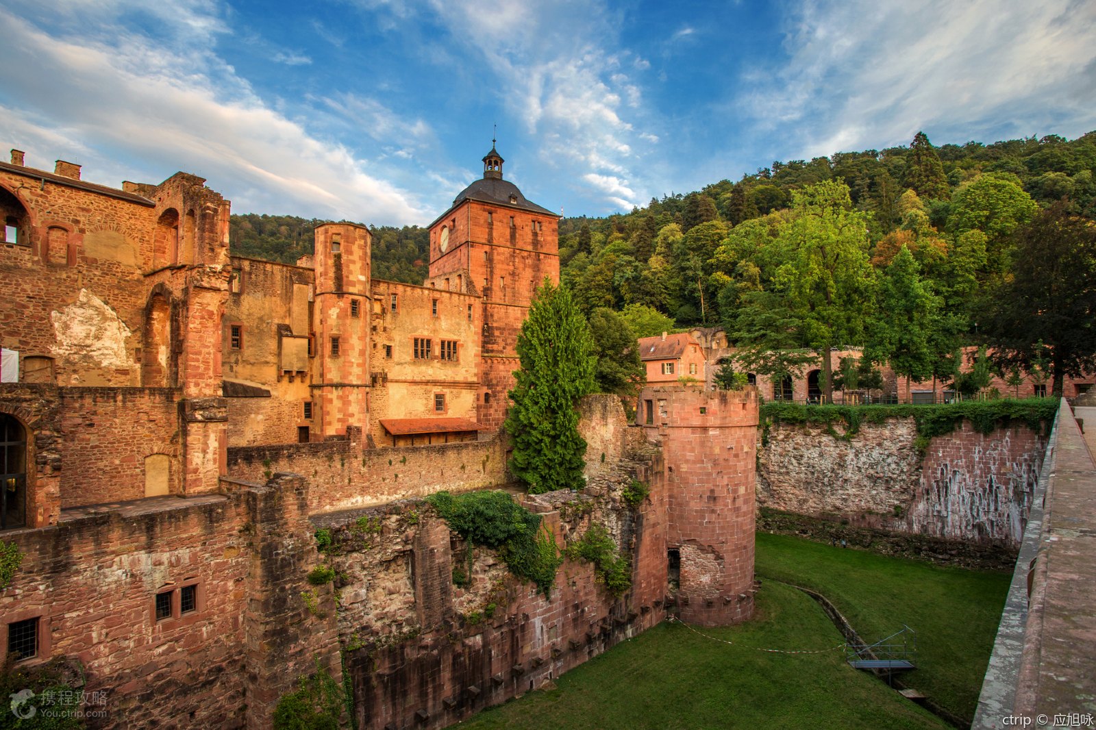 德国7晚8日私家团(4钻 境外参团 法兰进出 尽享南德之旅)