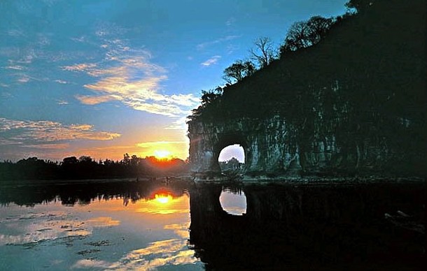 遊船】廣西桂林大灕江,陽朔,銀子巖,西街,紅溪景區,開心農莊,象鼻山