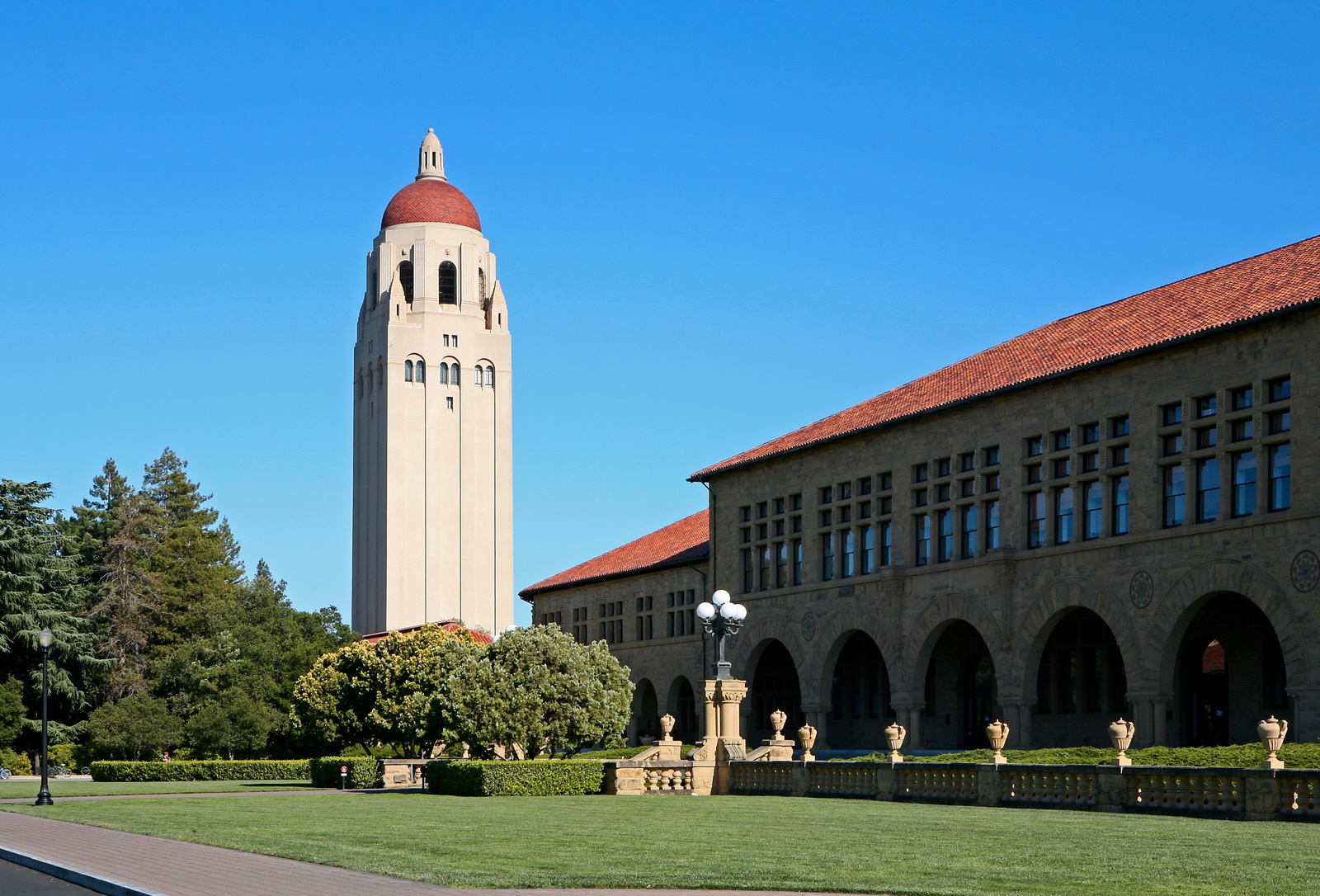斯坦福大学建筑的特色图片