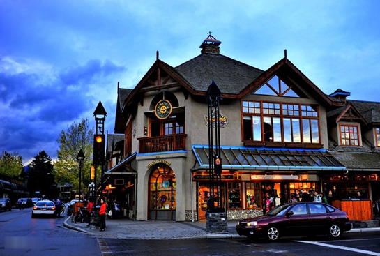 加拿大一地8晚10日跟团游(ac温进温出,四星酒店,99号公路 惠斯勒