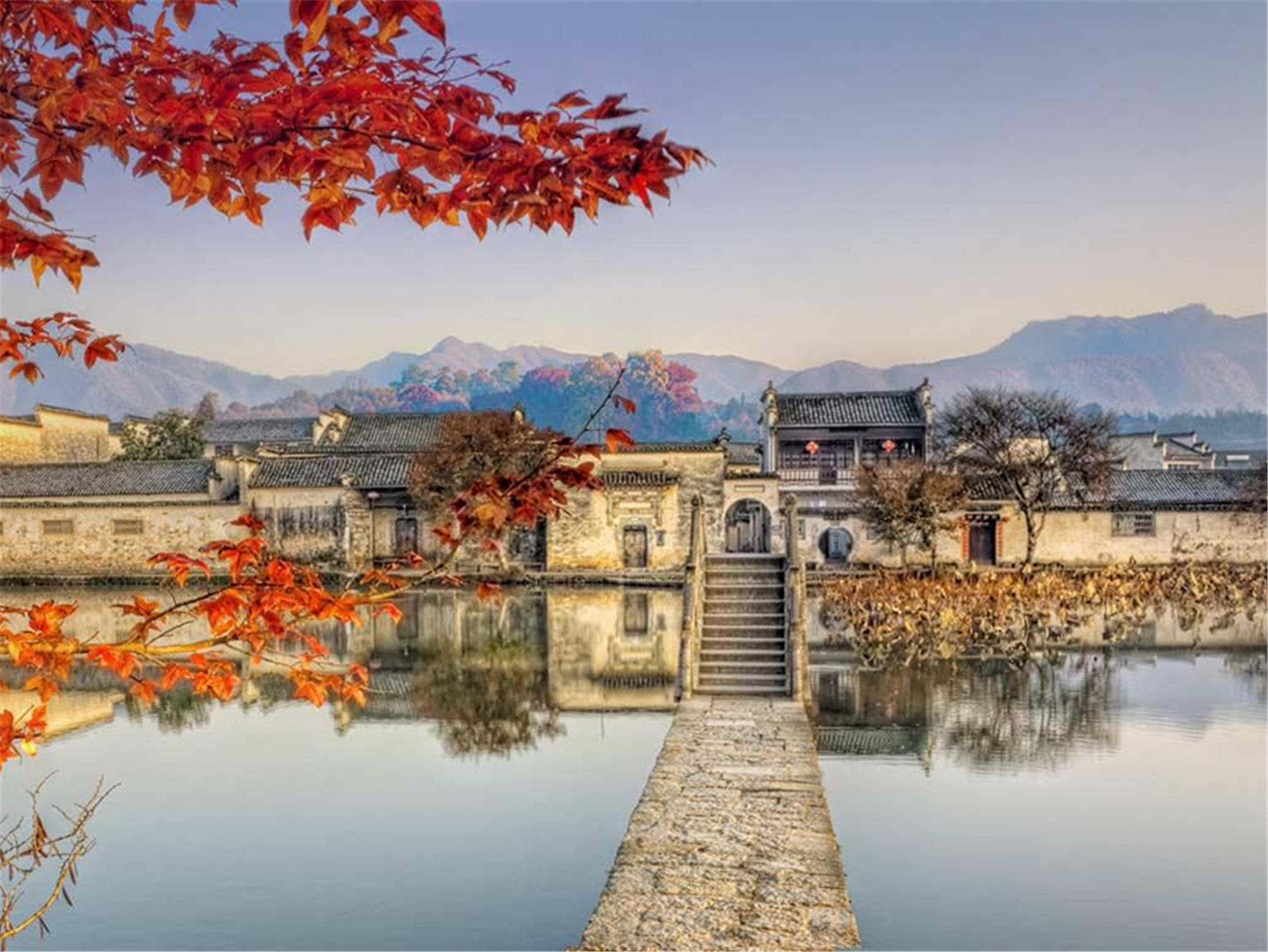 (约35分钟抵达)游堪称"中国古民居博物馆"的—西递村(约1小时30分)