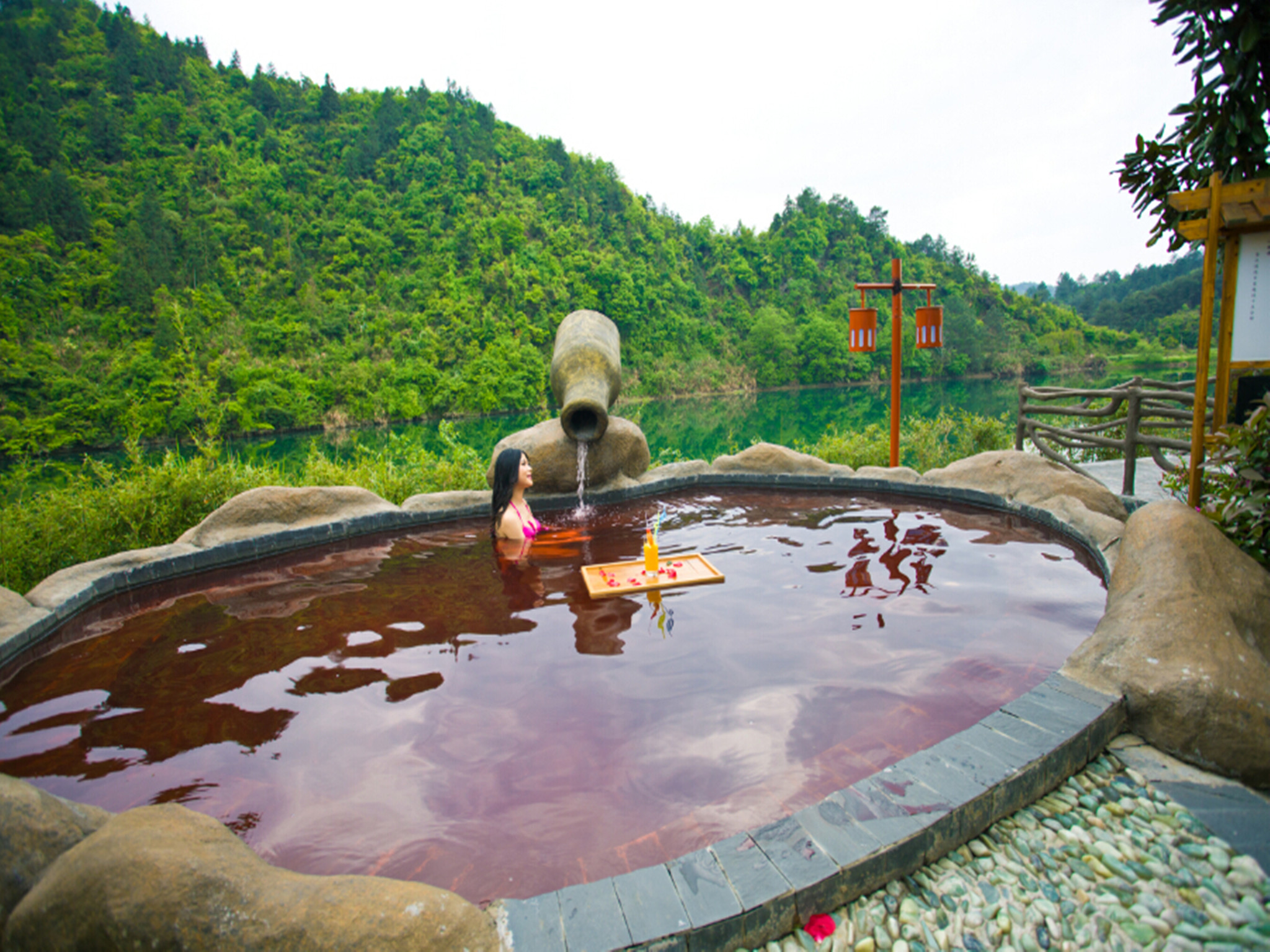 【春节】【元旦】江西三清山,婺源,赠送温泉,一晚住三清山上,一晚婺源