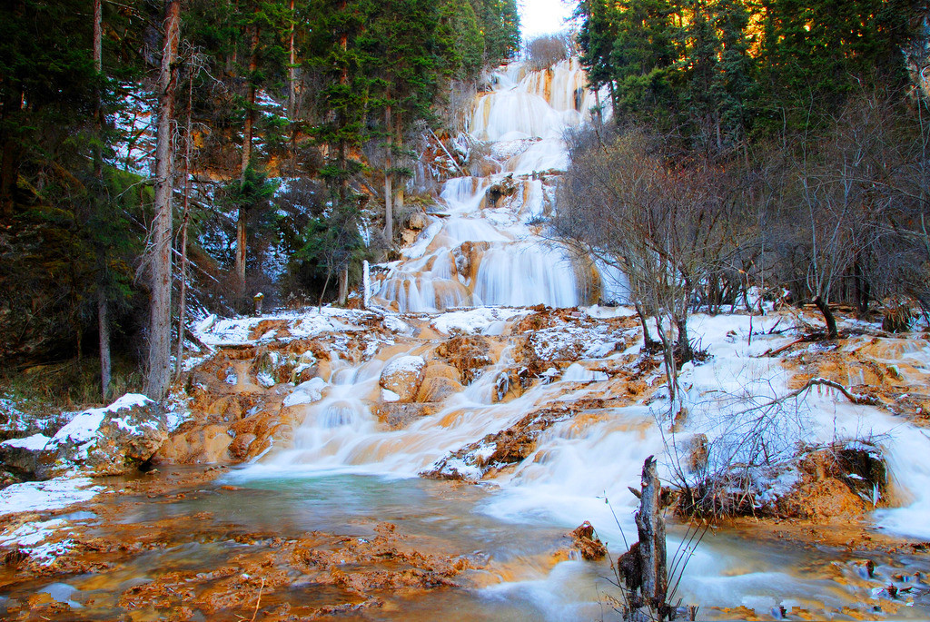 【好吃懒游 成都人】成都半自助,九寨跟团双飞5晚6日游