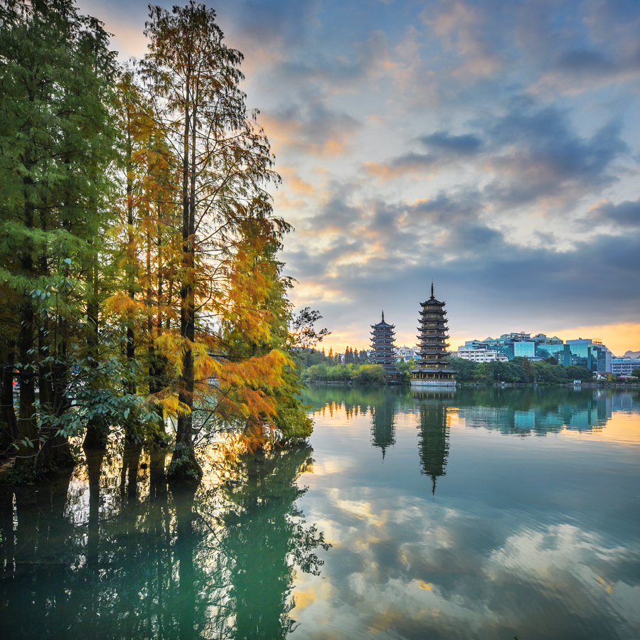 广西桂林,古东瀑布,经典刘三姐大观园,阳朔,银子岩,马岭鼓寨,一江四湖