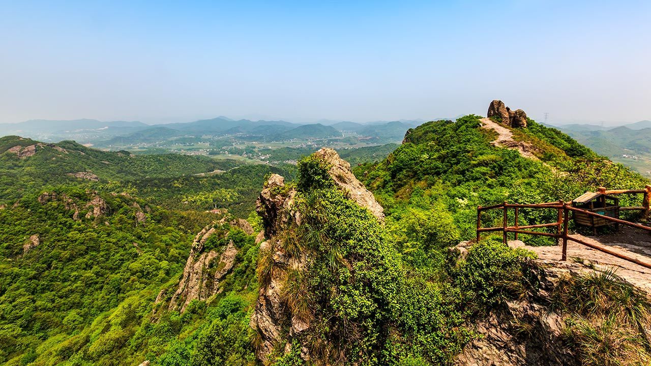 芜湖马仁奇峰,挂三星私密马仁山庄,梦幻方特-东方神话2晚3日跟团游