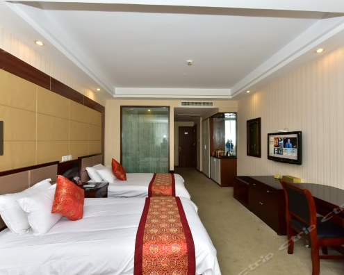 浙东小九寨余姚凯威大酒店豪华房1晚2日自驾游