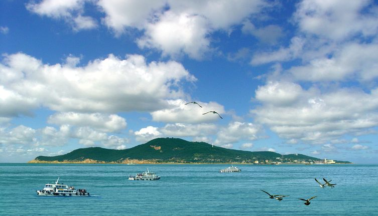 青岛,蓬莱,威海,烟台大连高动5晚6日豪华游(曦岛游艇会)