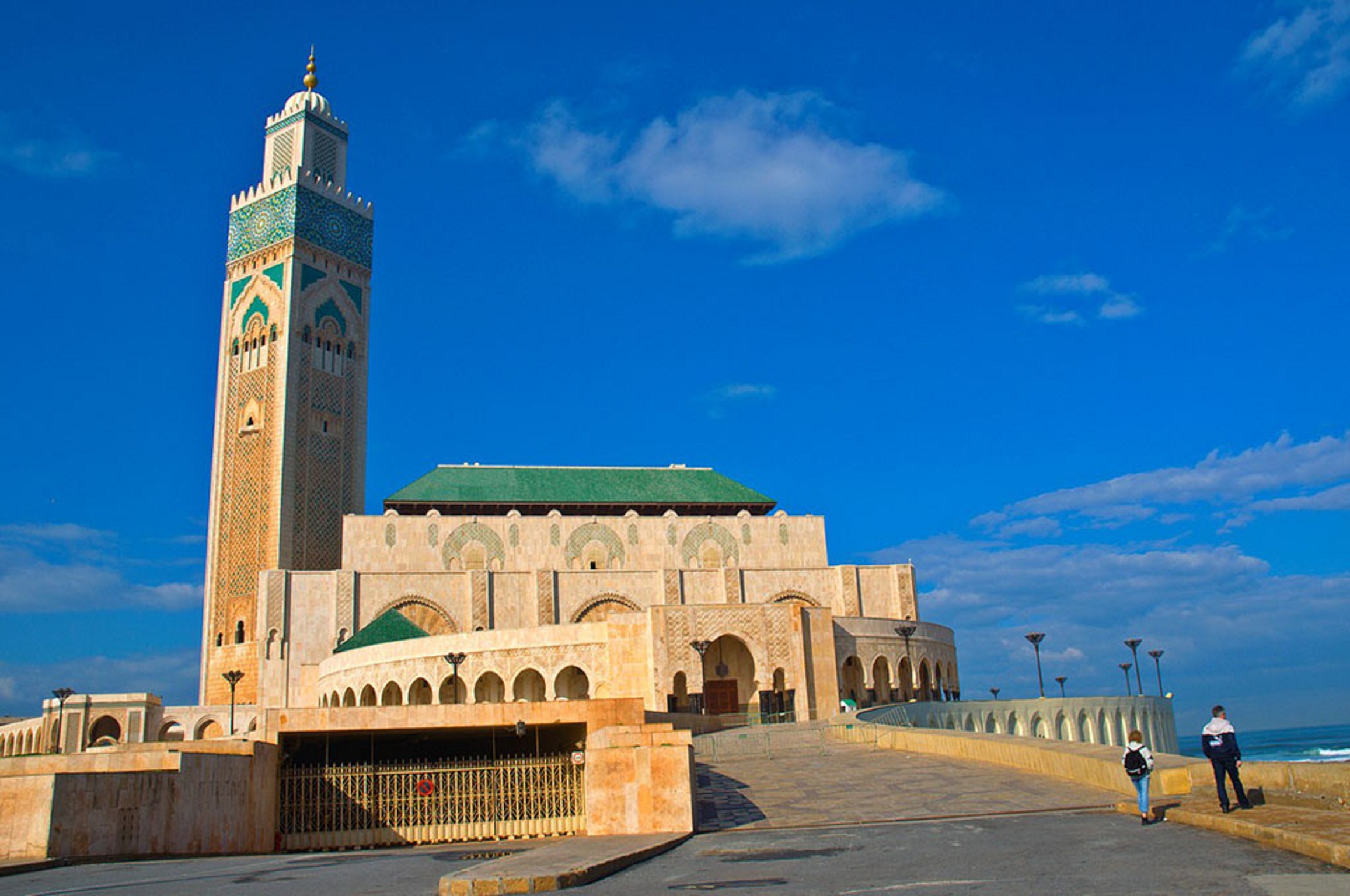 摩洛哥 西班牙 葡萄牙12晚16日(ms广州往返 越野车进沙漠 好莱坞电影