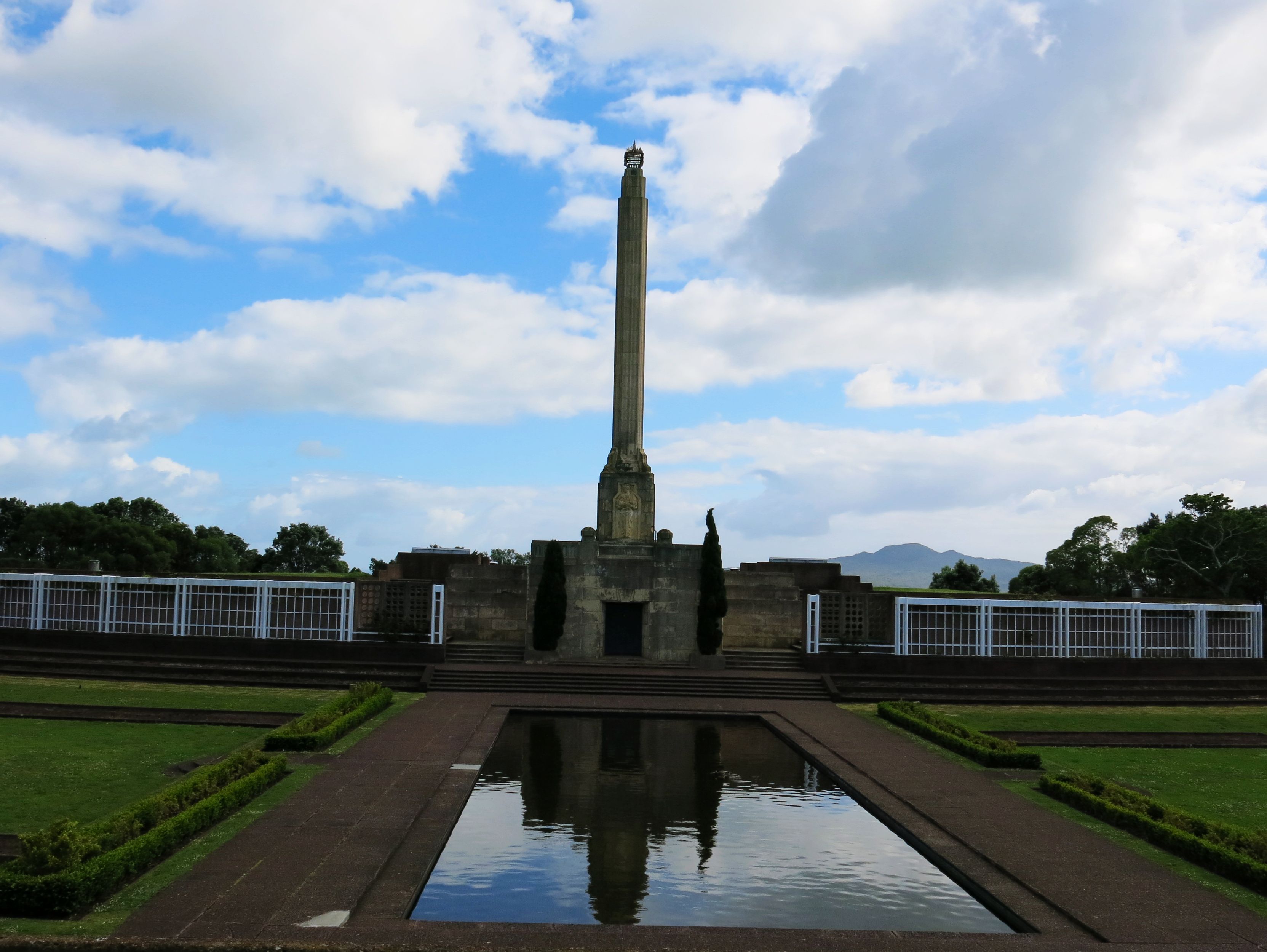 【暑期】【购物】澳新9晚11日游(悉尼海鲜鱼市场 史蒂芬港观海豚 直升