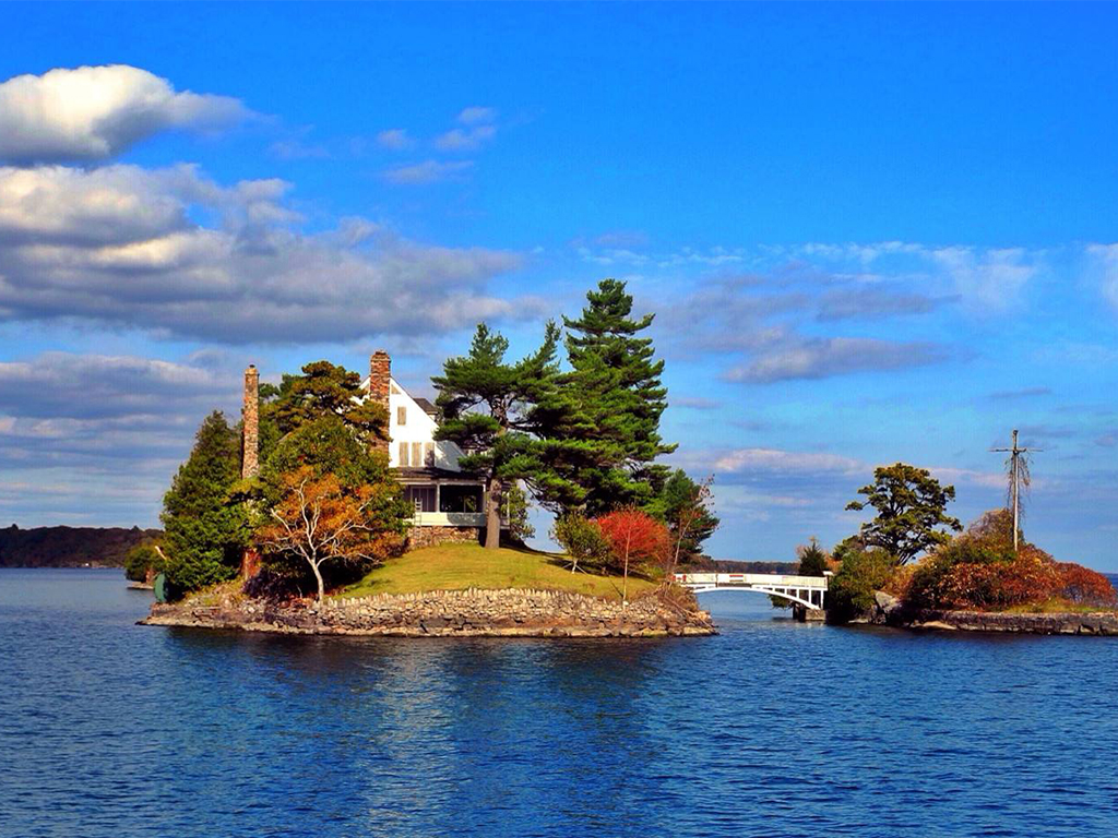 【阿冈昆国家公园】,这是作为加拿大深度旅游的最后一个国家公园,以