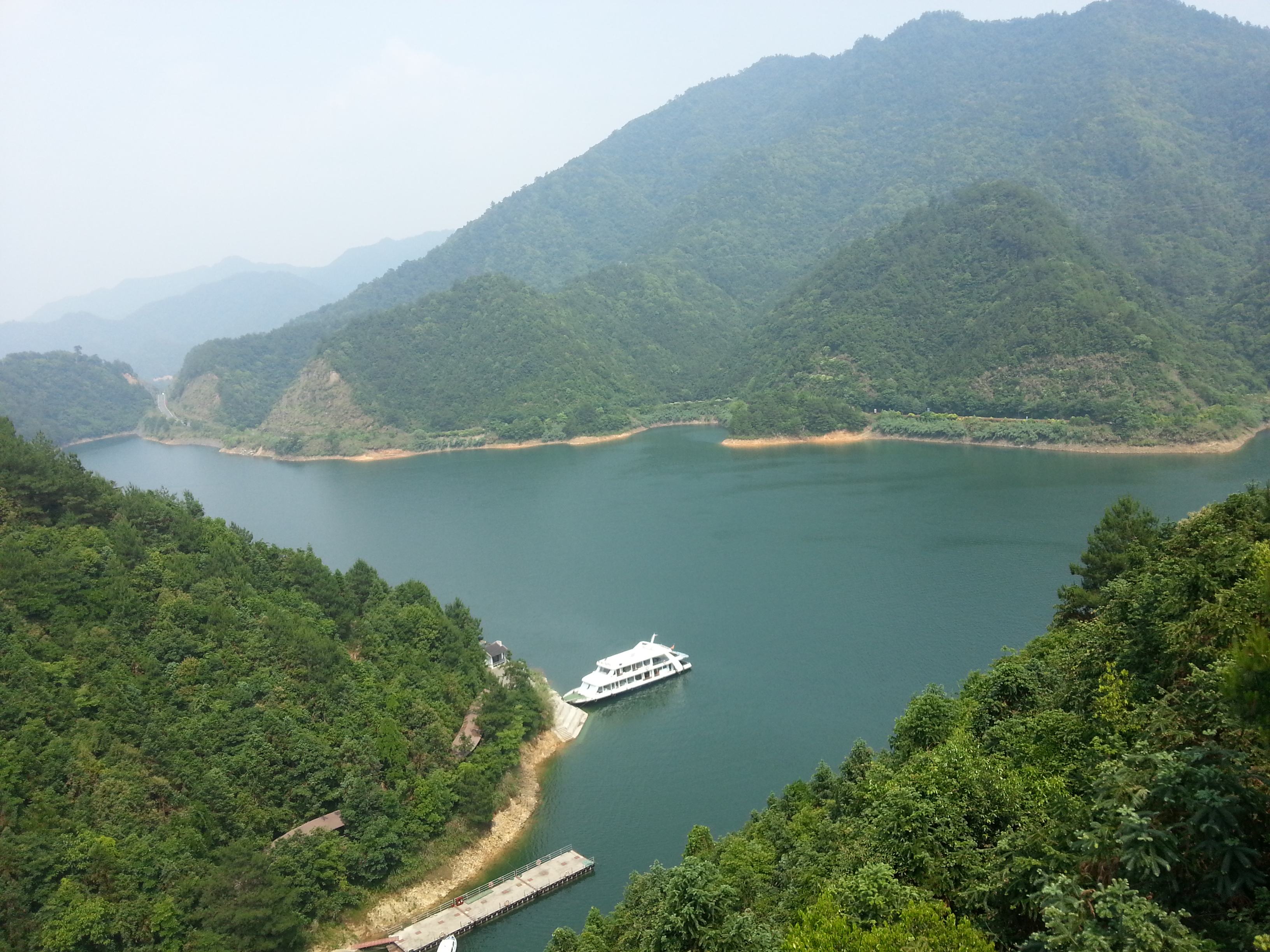 杭州千岛湖中心湖区直通车2日游(宿千岛湖伯爵湖景房,纯玩)