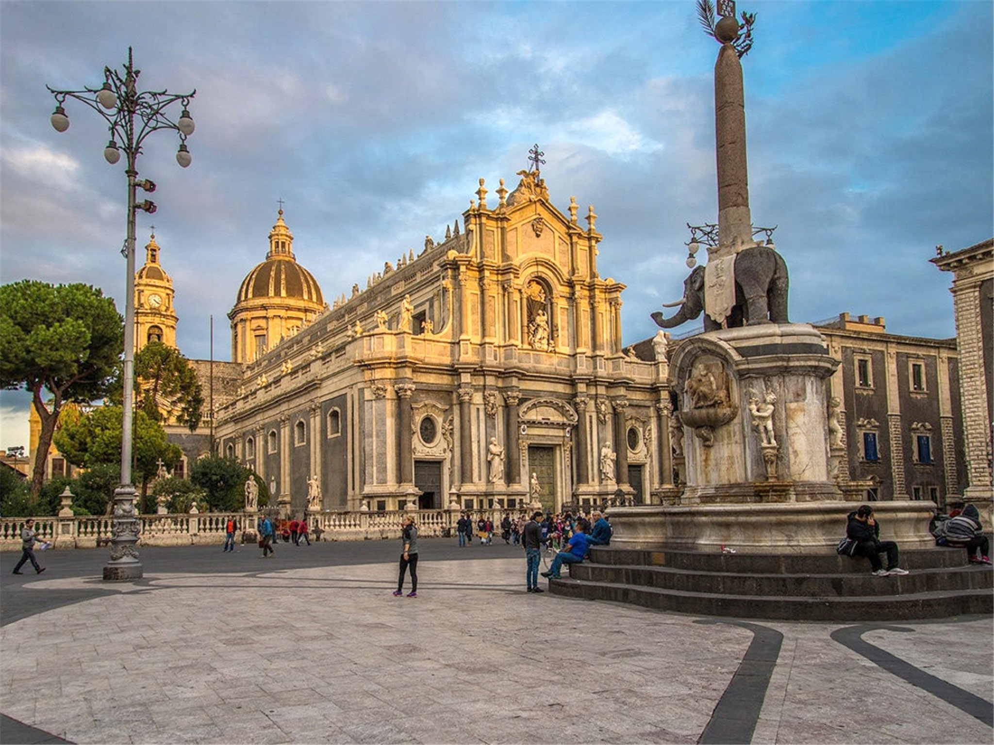 意大利西西里岛10晚12日游(阿玛菲海岸/vulcano岛/火山泥温泉/庞贝)