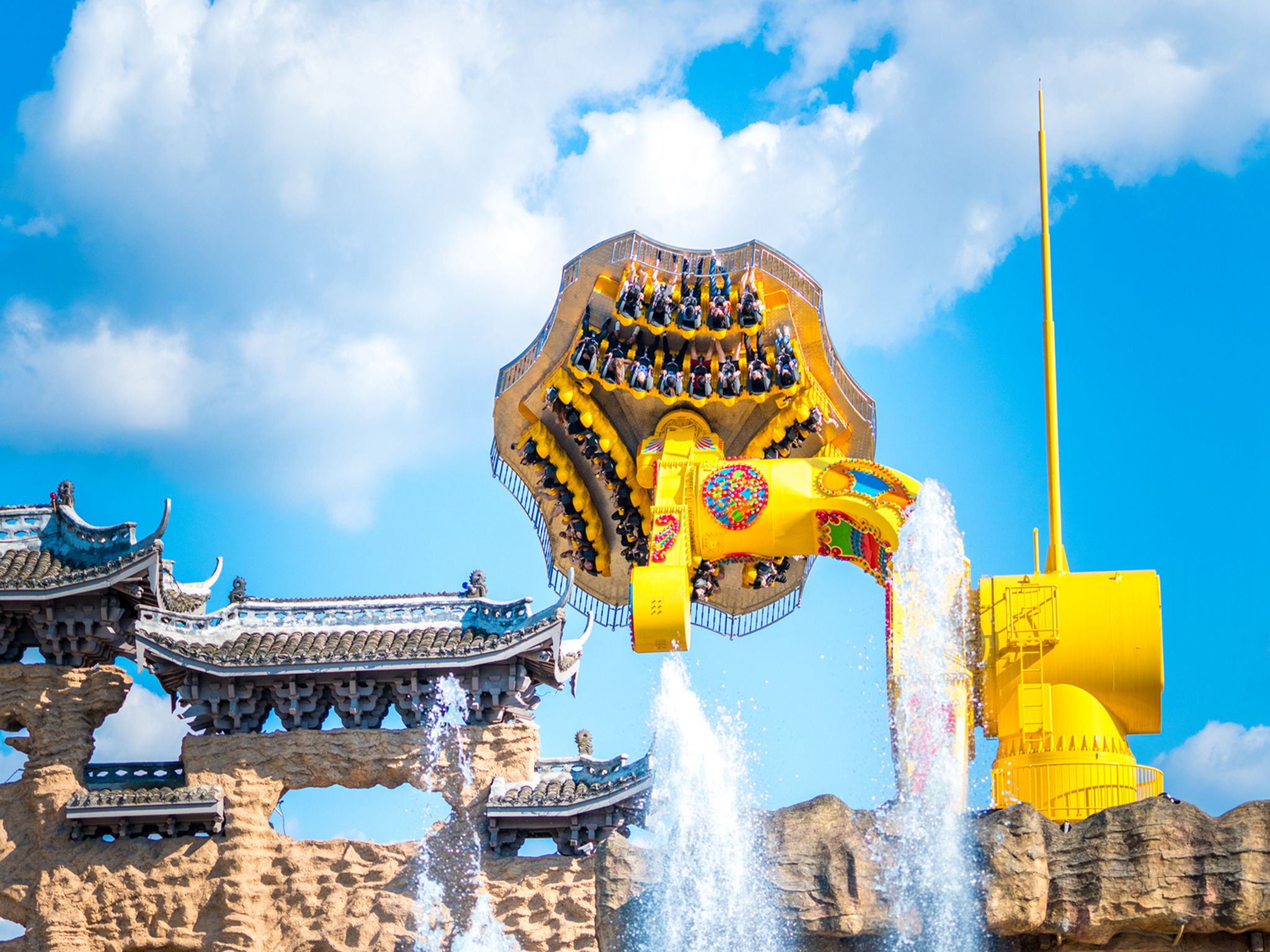 清凉横店,狂欢嬉水(经典)2日游