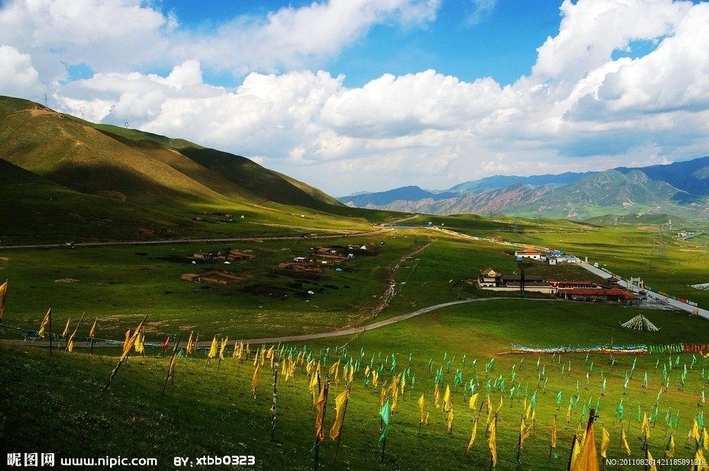 藏传佛教黄创始人宗喀巴诞生之地,藏族,蒙古族,土族的喇嘛朝拜的圣地