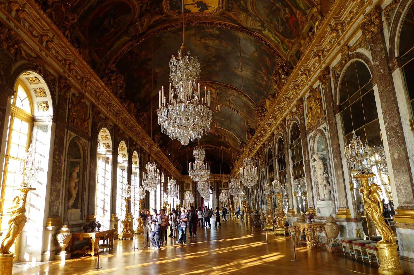 堡9晚11日游奥航去汉莎回特别安排一晚古堡或庄园酒店卢浮宫凡尔赛宫