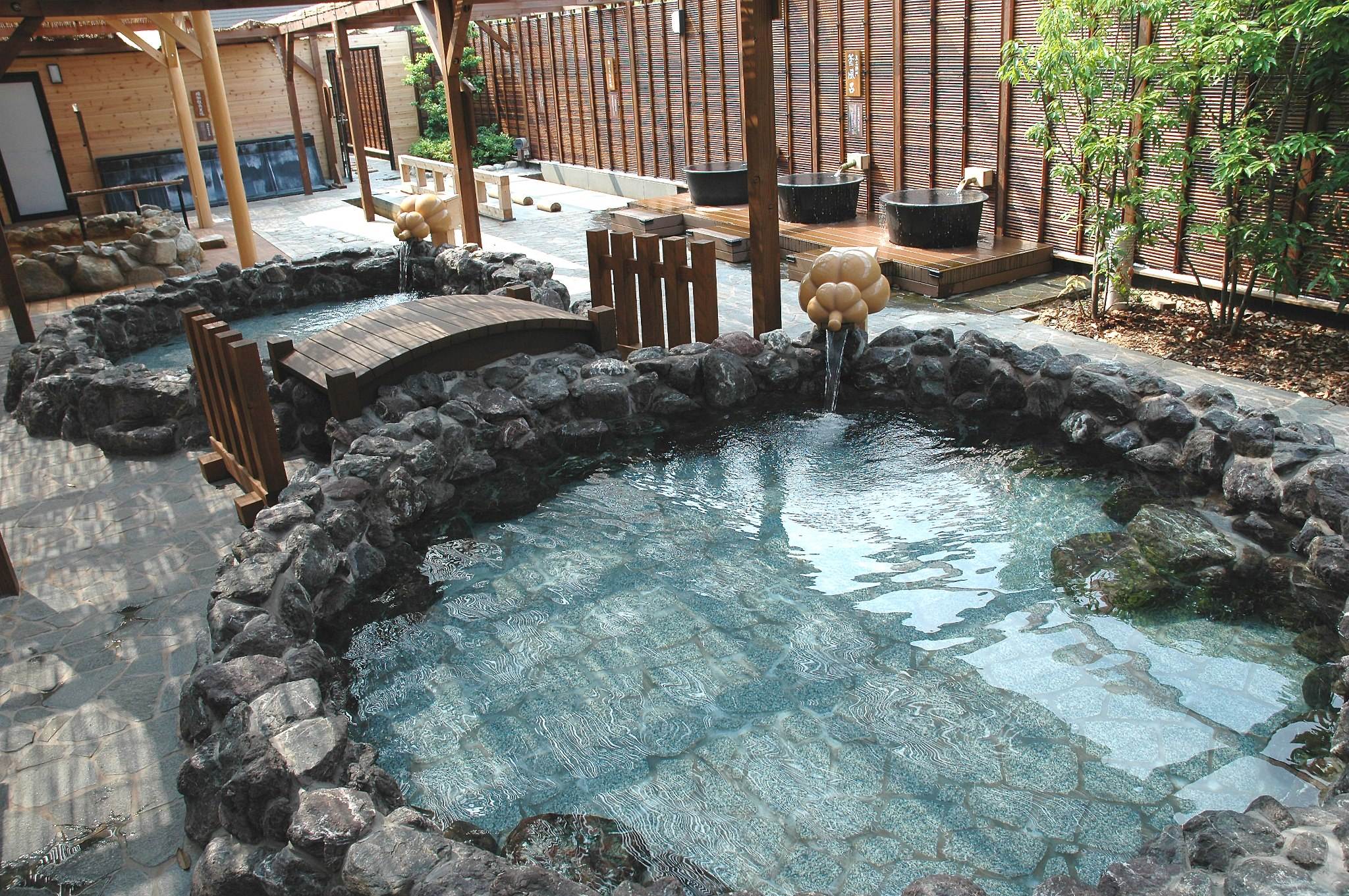 日本大阪神户4晚5日半自助游(吉祥直飞,当地4星 1晚高品温泉 神户牛肉