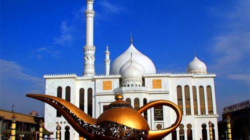 希拉穆仁草原-银肯响沙湾-九城宫伊盟四合院,康巴什新区-青城呼和浩特