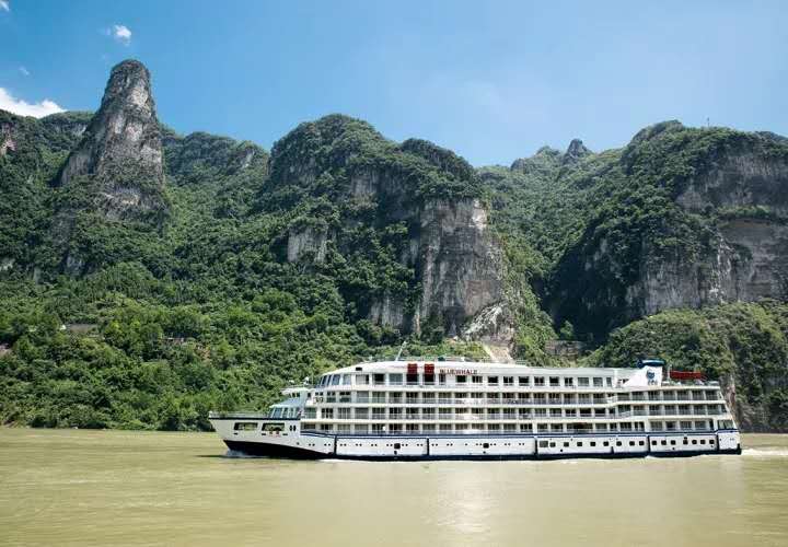 【尾单】蓝鲸号长江三峡游轮,重庆4晚5日跟团游(双动纯玩,重庆-宜昌
