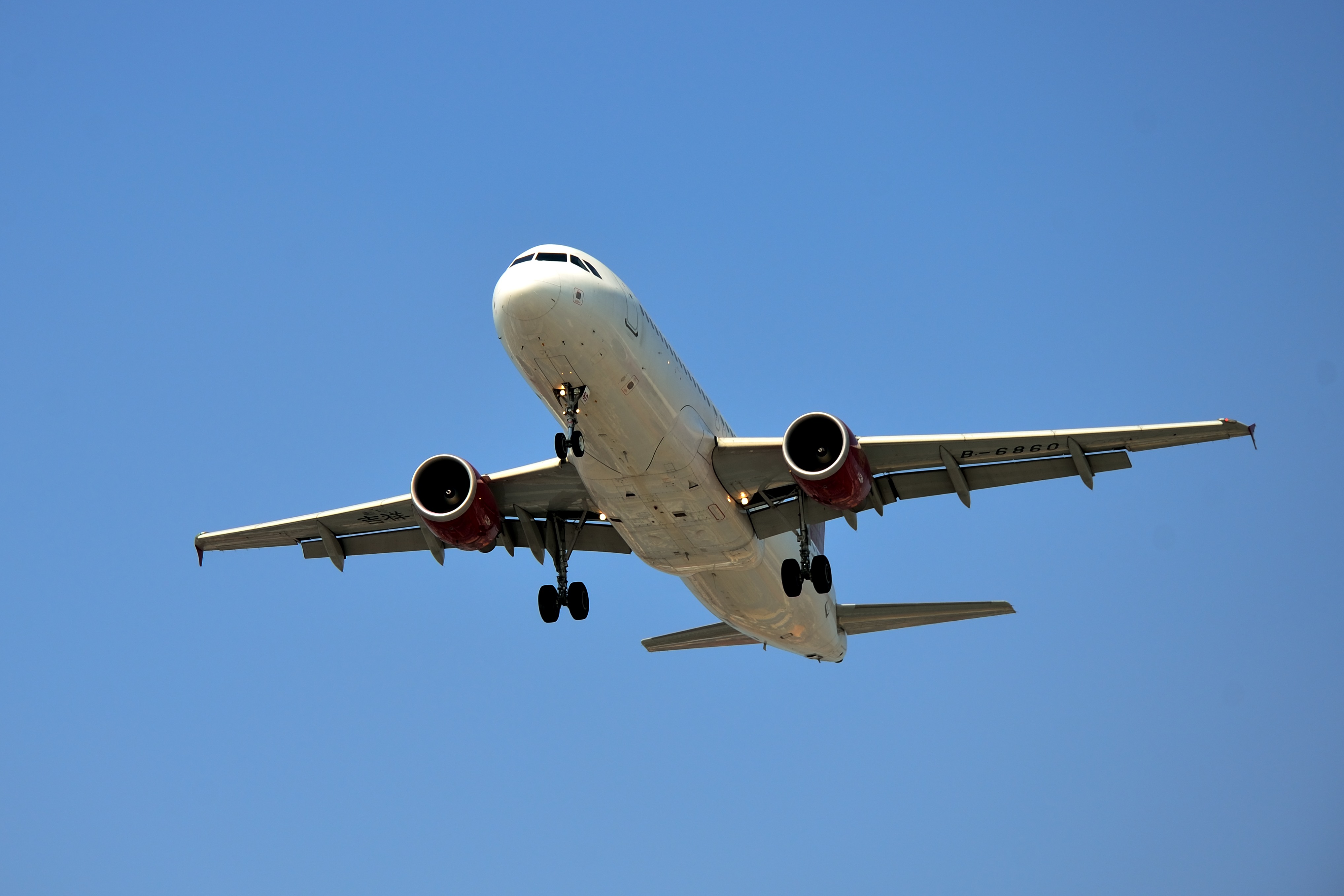 【特价钜惠】黄果树,西江千户苗寨,下司古镇5晚6日游